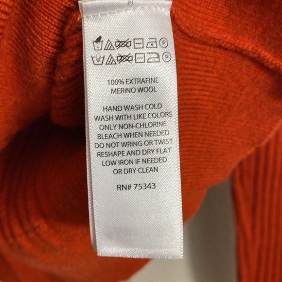 Cynthia Rowley 100% Merino Wool Burnt Orange Rib Knit Sweater - Picture 6 of 6